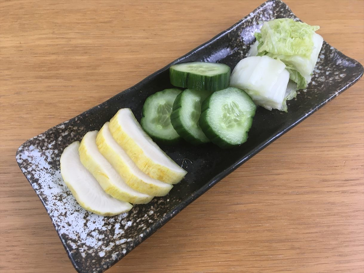 Tsukemono Japanese pickling press container