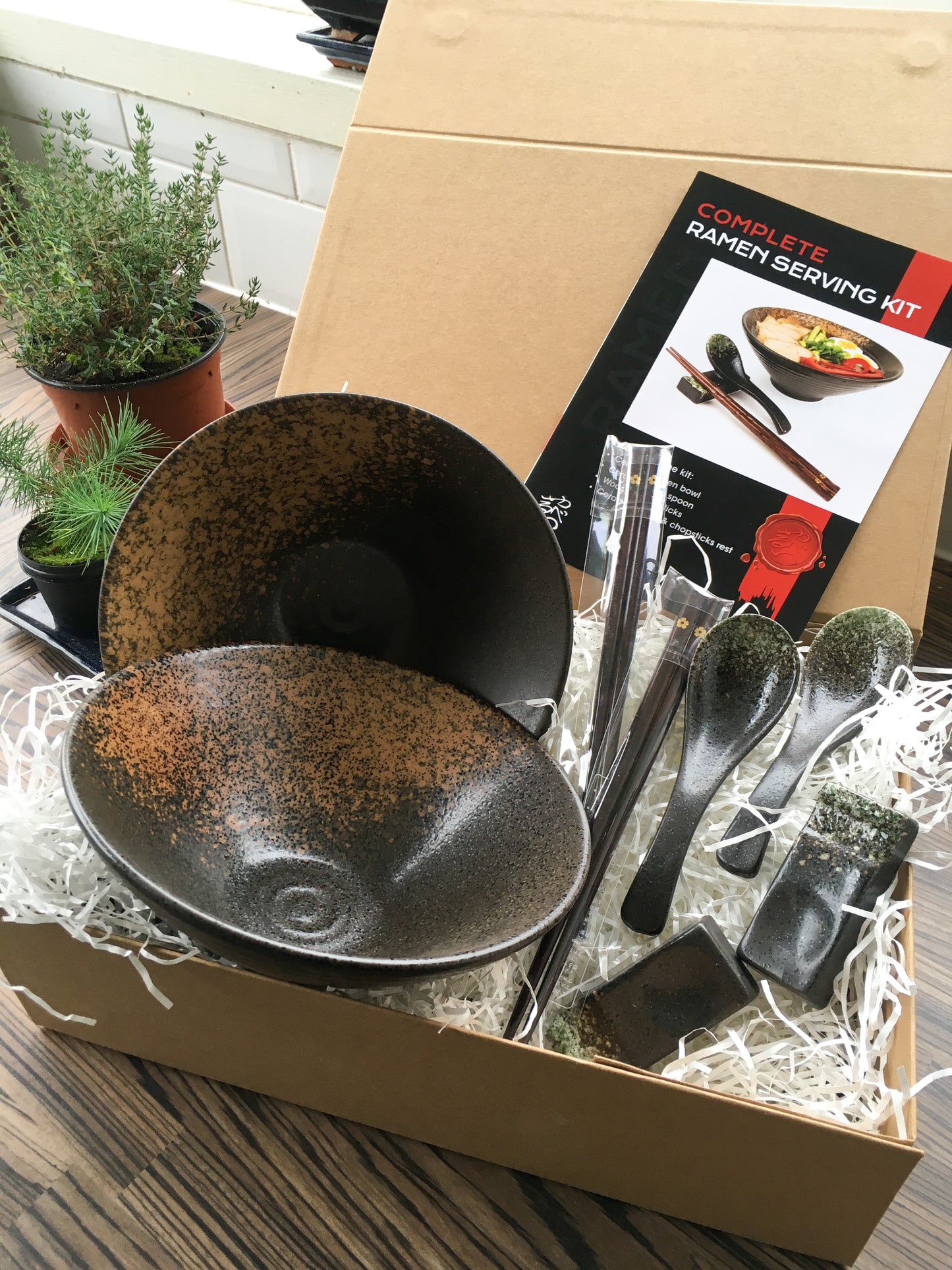 Complete ramen making kit (black & yellow)