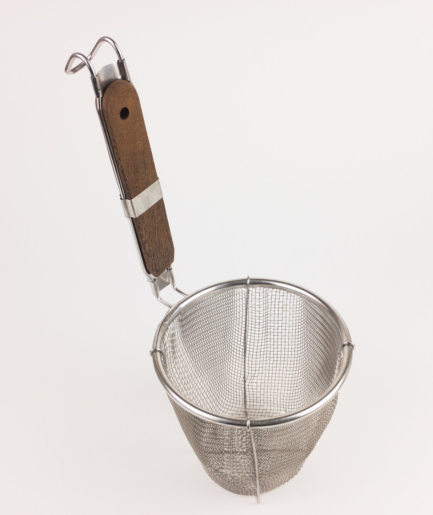 Ramen noodle strainer